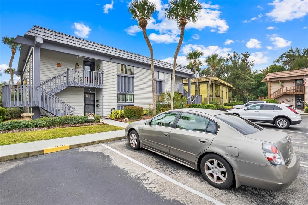 待售: $165,000 (2 贝兹, 2 浴室, 1156 平方英尺)