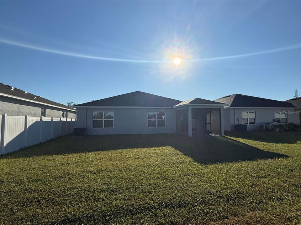 En Renta: $2,680 (4 camas, 2 baños, 1701 Pies cuadrados)