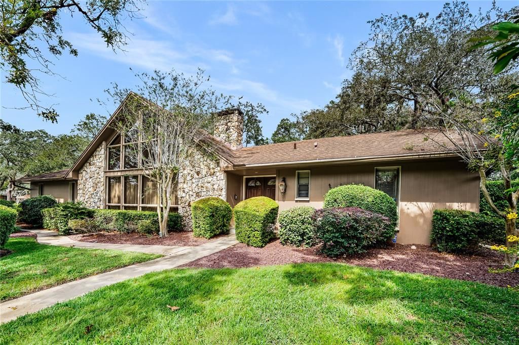 Recently Sold: $749,000 (5 beds, 4 baths, 3756 Square Feet)