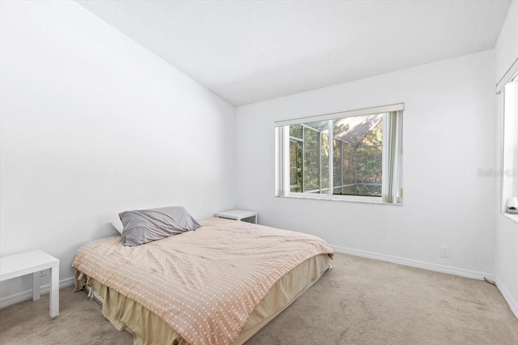 合同活跃: $338,900 (3 贝兹, 2 浴室, 1494 平方英尺)