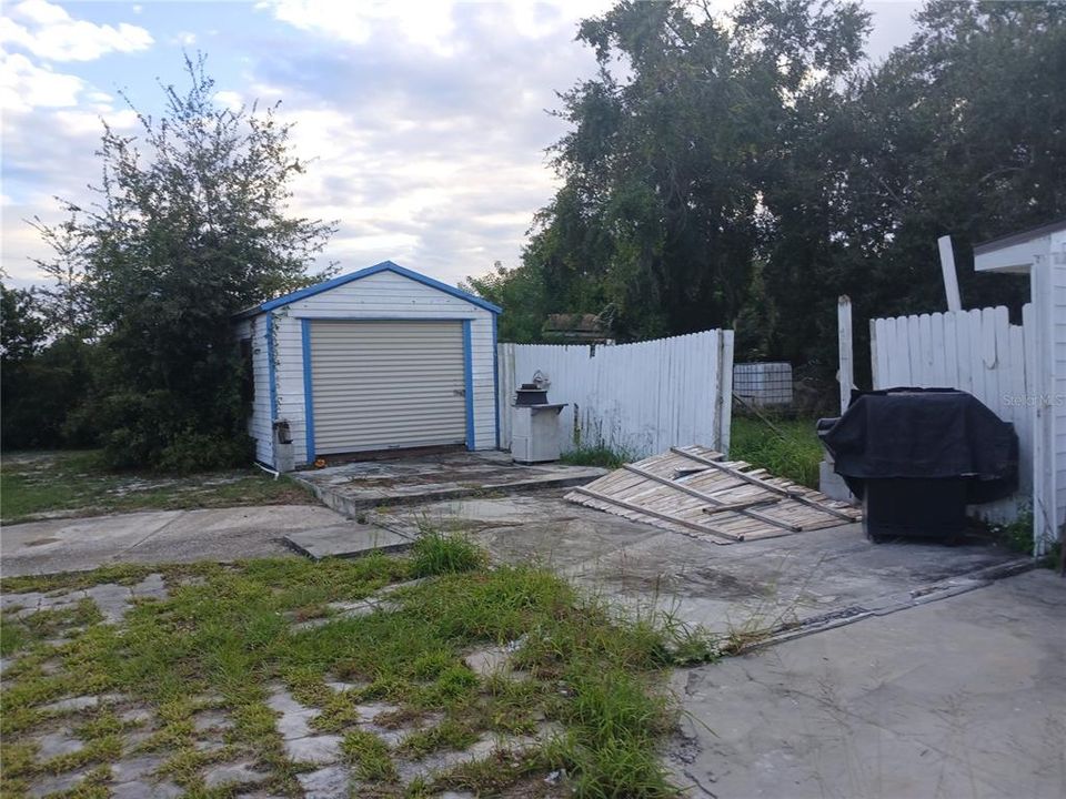 待售: $250,000 (3 贝兹, 1 浴室, 1724 平方英尺)