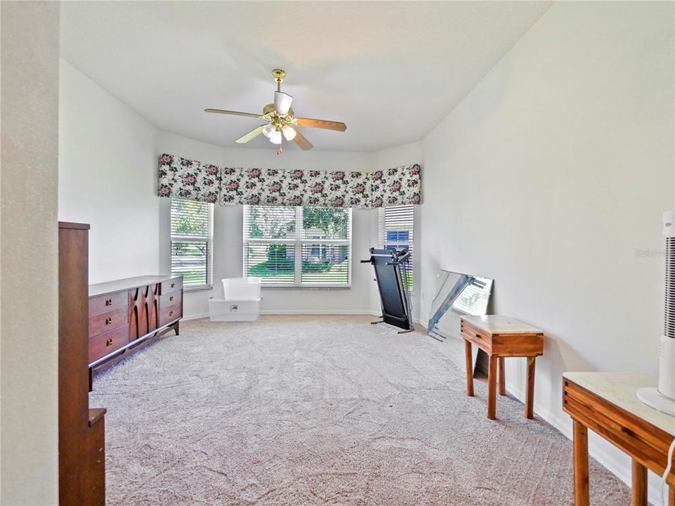 Active With Contract: $229,900 (2 beds, 2 baths, 1440 Square Feet)