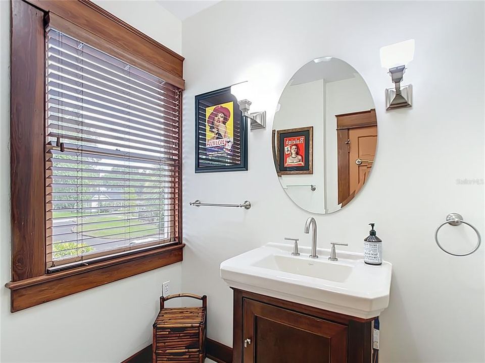 For Sale: $899,000 (4 beds, 3 baths, 2535 Square Feet)