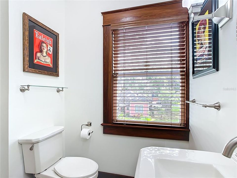 For Sale: $899,000 (4 beds, 3 baths, 2535 Square Feet)