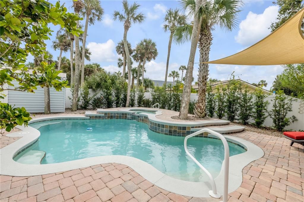 待售: $789,900 (4 贝兹, 3 浴室, 1768 平方英尺)