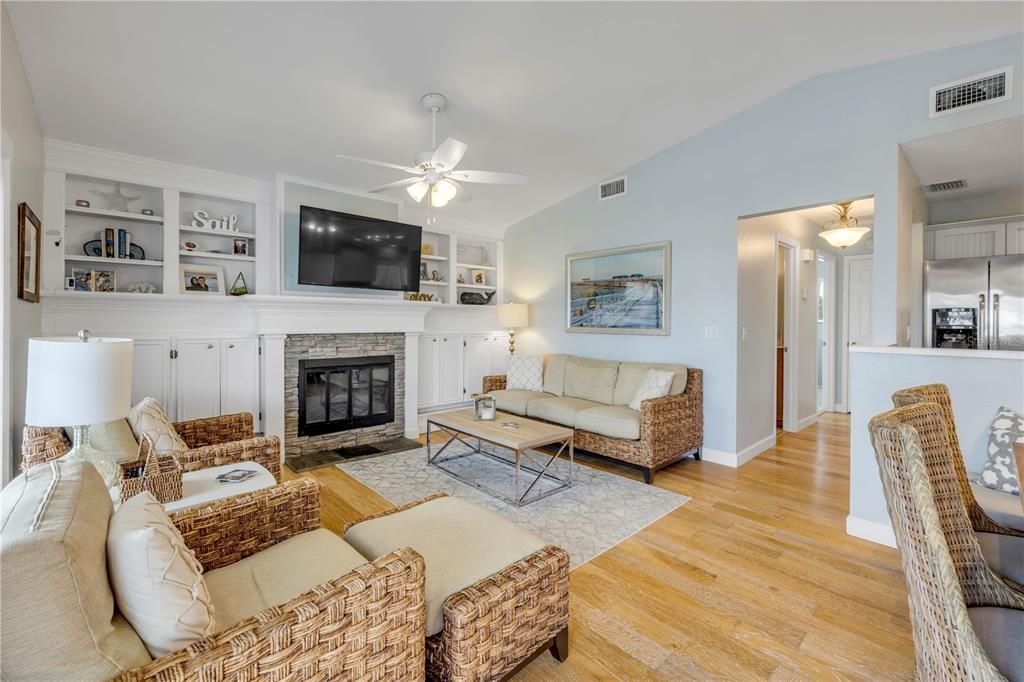 待售: $789,900 (4 贝兹, 3 浴室, 1768 平方英尺)