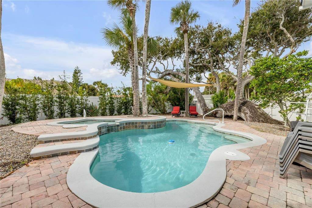 待售: $789,900 (4 贝兹, 3 浴室, 1768 平方英尺)