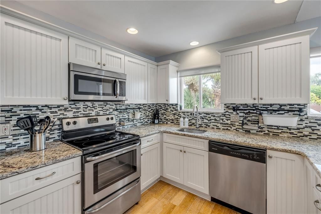 待售: $789,900 (4 贝兹, 3 浴室, 1768 平方英尺)