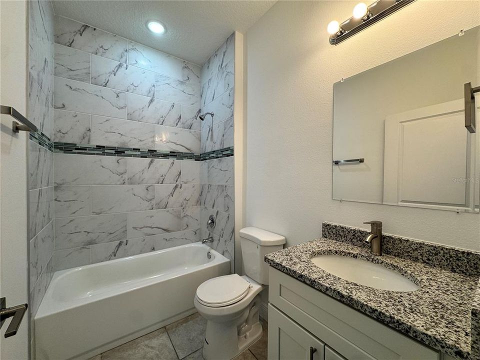 En Venta: $249,900 (4 camas, 2 baños, 1580 Pies cuadrados)