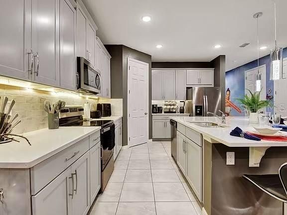 En Renta: $4,400 (7 camas, 6 baños, 3544 Pies cuadrados)