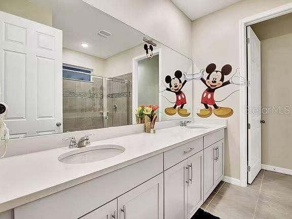 En Renta: $4,400 (7 camas, 6 baños, 3544 Pies cuadrados)