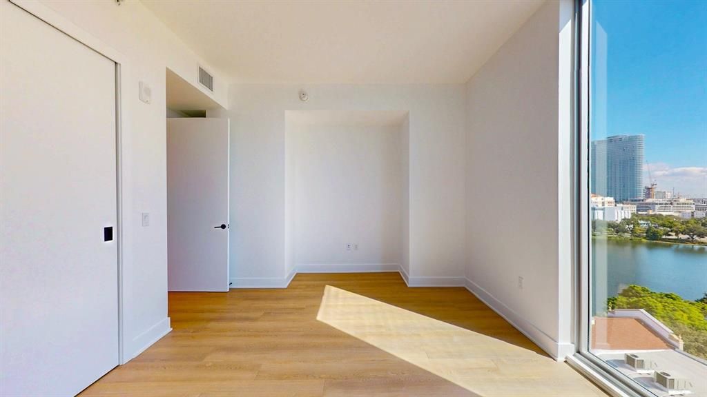 На продажу: $1,865,000 (2 спален, 2 ванн, 2297 Квадратных фут)