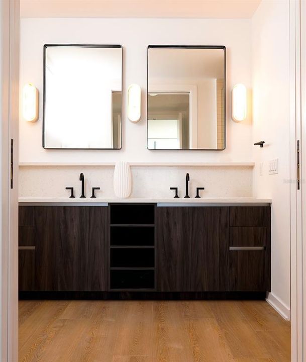 На продажу: $1,865,000 (2 спален, 2 ванн, 2297 Квадратных фут)