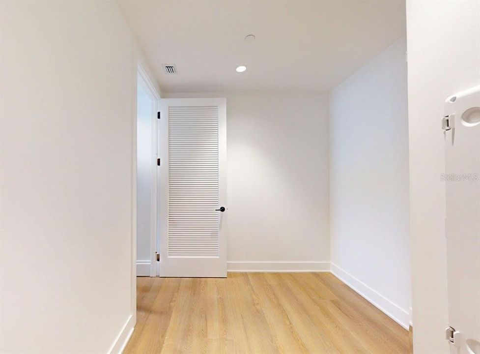 На продажу: $1,865,000 (2 спален, 2 ванн, 2297 Квадратных фут)