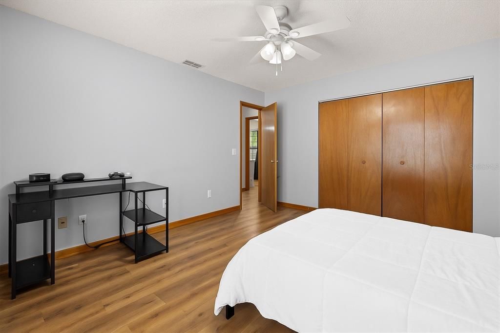 For Sale: $300,000 (3 beds, 2 baths, 1771 Square Feet)