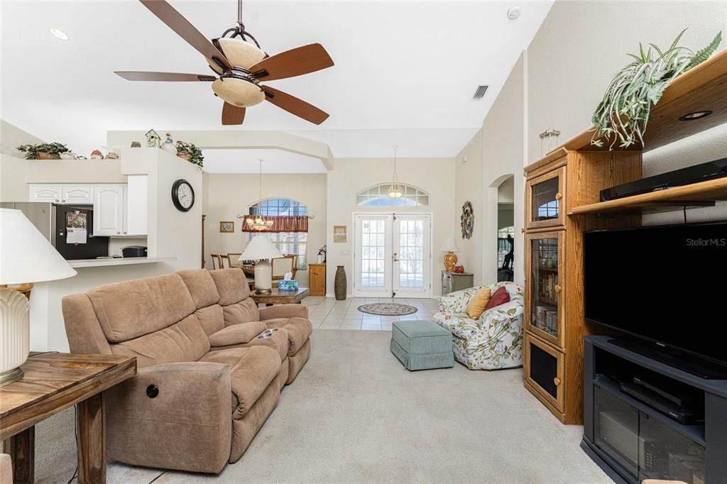 For Sale: $415,000 (3 beds, 2 baths, 2060 Square Feet)