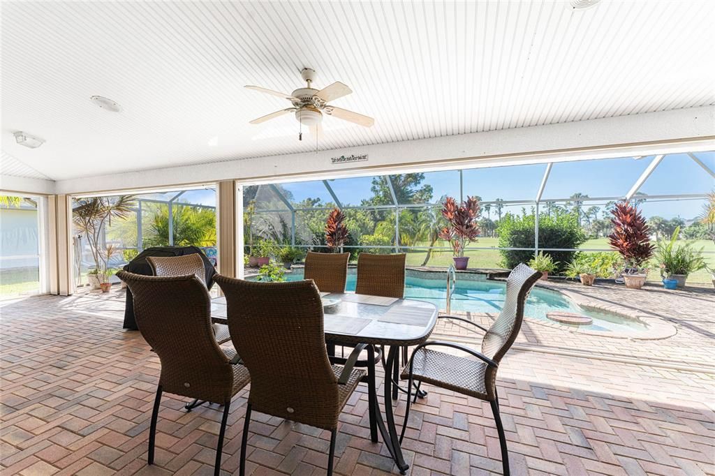 For Sale: $415,000 (3 beds, 2 baths, 2060 Square Feet)