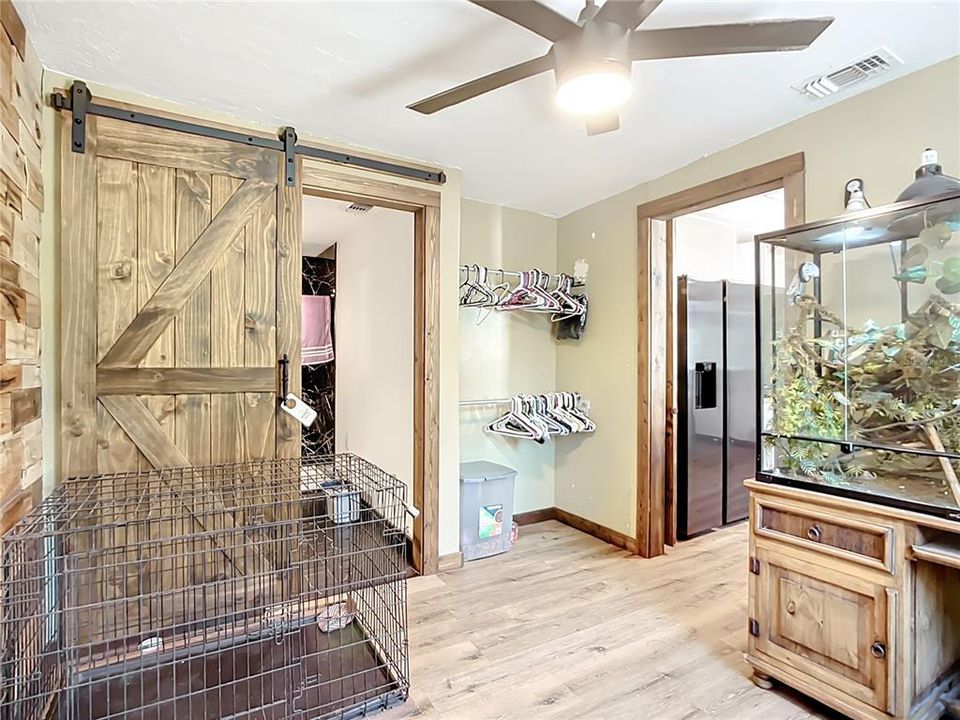 待售: $204,000 (3 贝兹, 2 浴室, 1320 平方英尺)