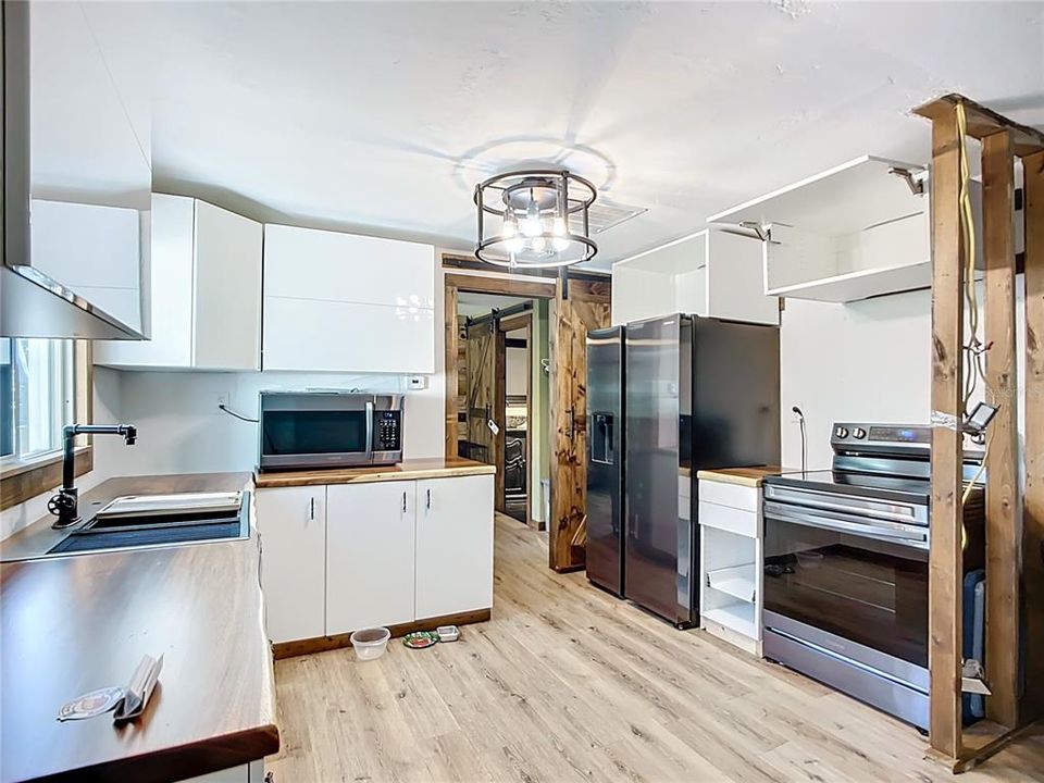 待售: $204,000 (3 贝兹, 2 浴室, 1320 平方英尺)