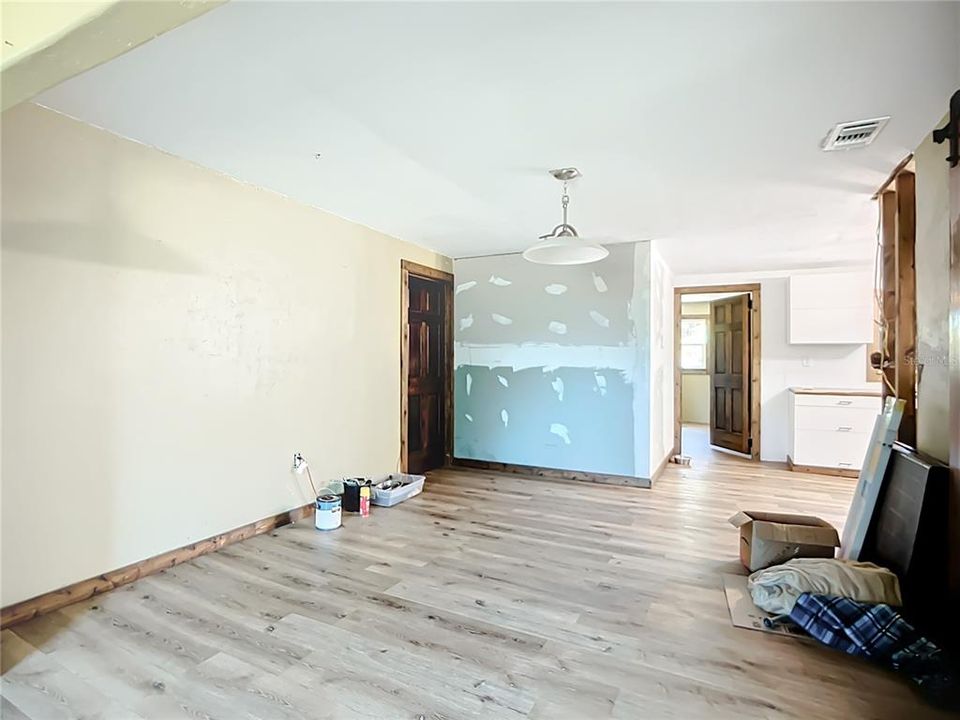 待售: $204,000 (3 贝兹, 2 浴室, 1320 平方英尺)