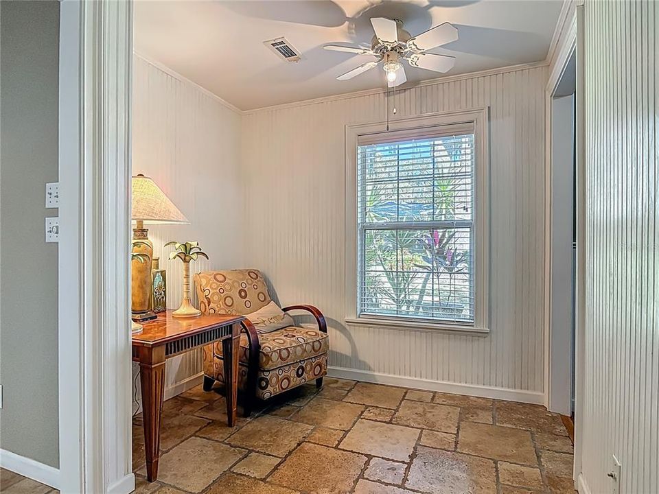 En Venta: $499,000 (3 camas, 2 baños, 2110 Pies cuadrados)