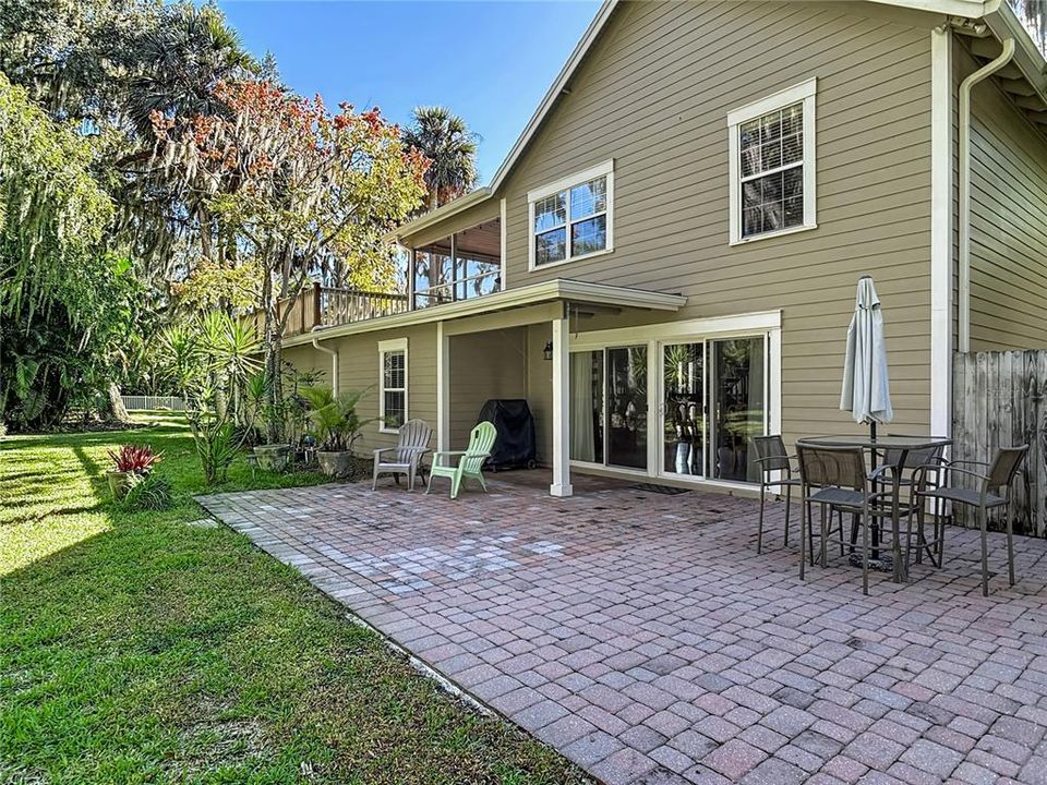 En Venta: $499,000 (3 camas, 2 baños, 2110 Pies cuadrados)