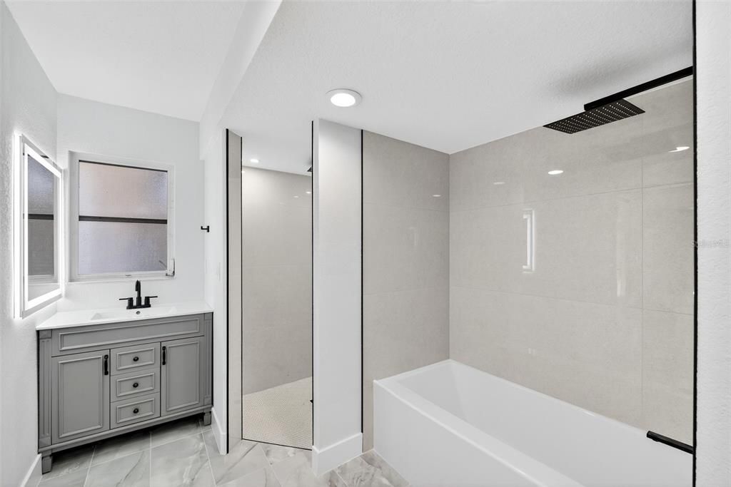 En Venta: $284,600 (3 camas, 2 baños, 1686 Pies cuadrados)