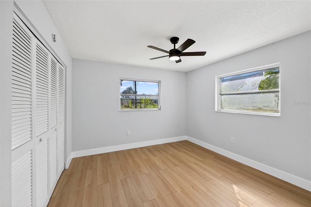 En Venta: $284,600 (3 camas, 2 baños, 1686 Pies cuadrados)