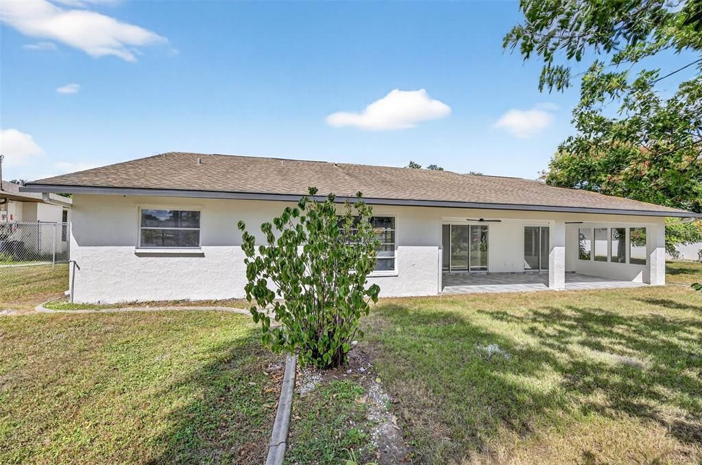 En Venta: $284,600 (3 camas, 2 baños, 1686 Pies cuadrados)