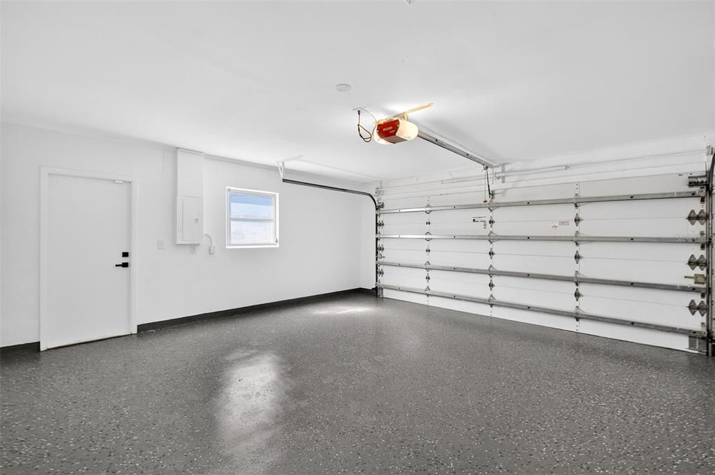 En Venta: $284,600 (3 camas, 2 baños, 1686 Pies cuadrados)