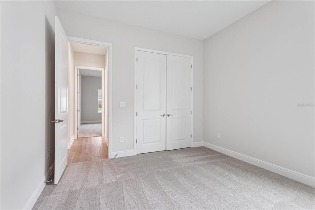 На продажу: $1,099,990 (5 спален, 4 ванн, 4602 Квадратных фут)