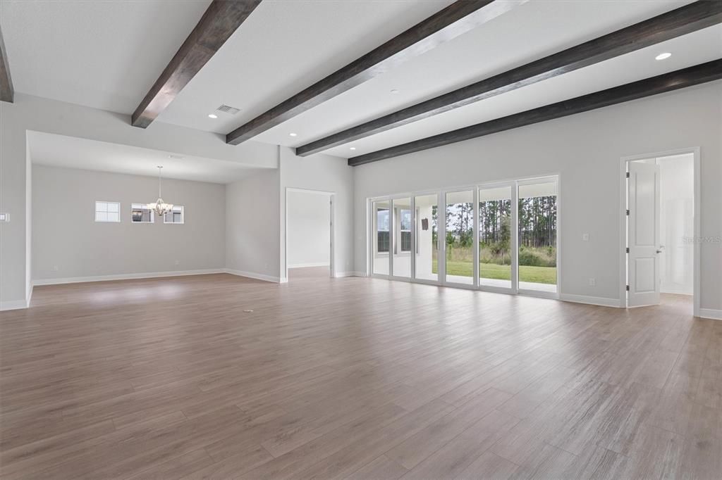 На продажу: $1,099,990 (5 спален, 4 ванн, 4602 Квадратных фут)