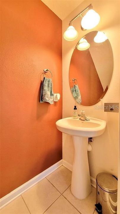 Active With Contract: $2,449 (3 beds, 2 baths, 1666 Square Feet)