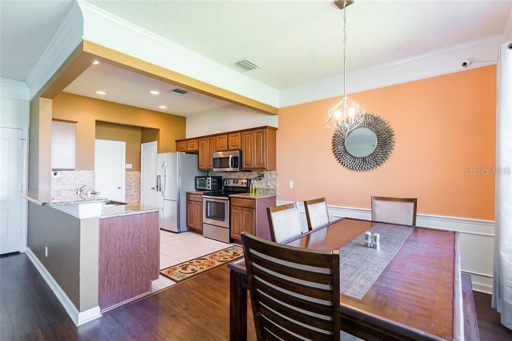 Active With Contract: $2,449 (3 beds, 2 baths, 1666 Square Feet)