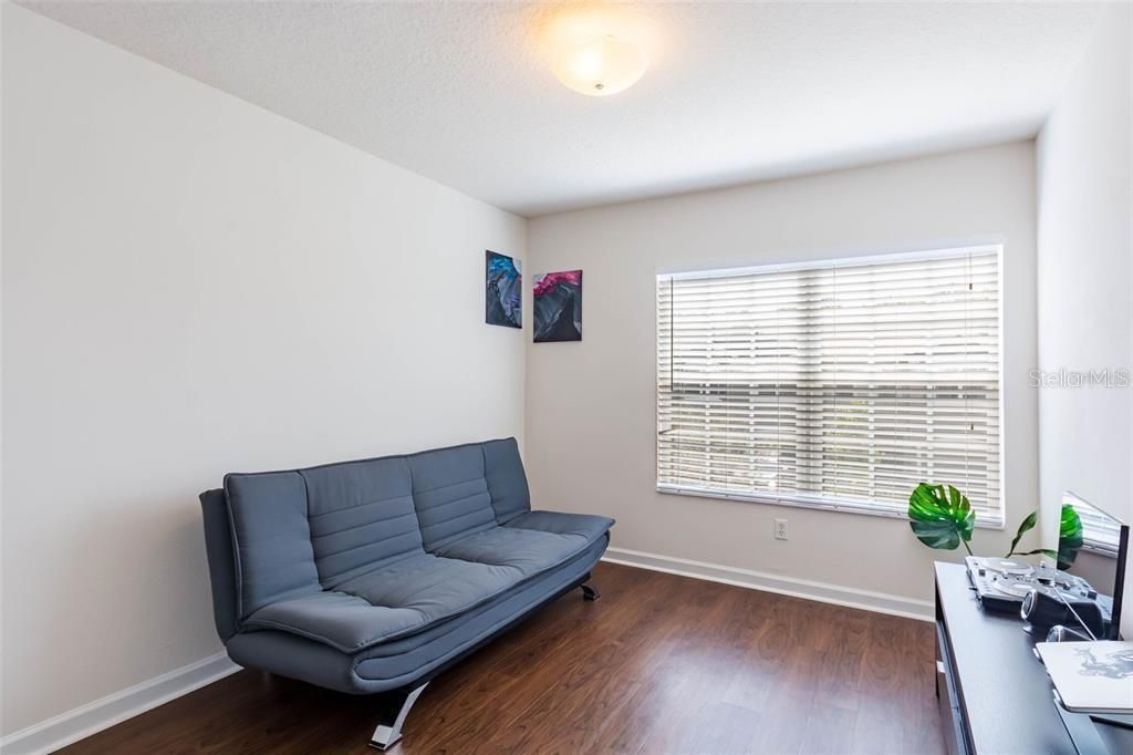Active With Contract: $2,449 (3 beds, 2 baths, 1666 Square Feet)