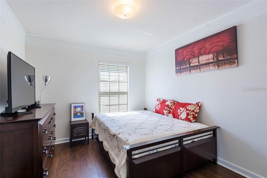 Active With Contract: $2,449 (3 beds, 2 baths, 1666 Square Feet)