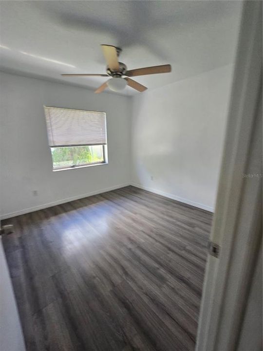 Active With Contract: $1,600 (2 beds, 2 baths, 898 Square Feet)
