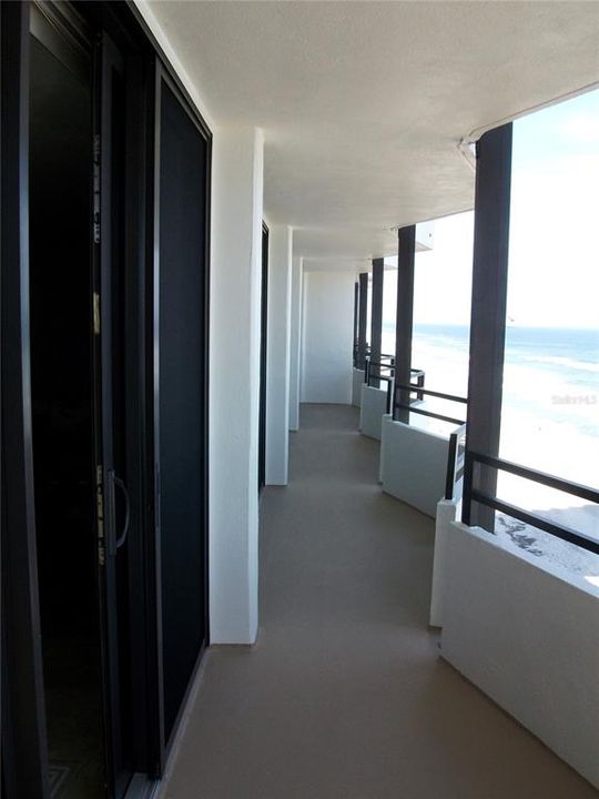 For Rent: $3,000 (2 beds, 2 baths, 1360 Square Feet)