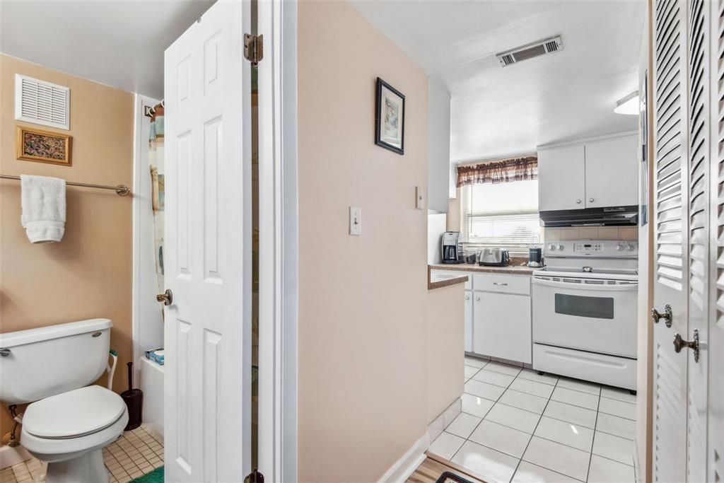 出租: $1,450 (1 贝兹, 1 浴室, 720 平方英尺)