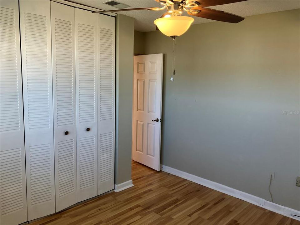 出租: $1,450 (1 贝兹, 1 浴室, 720 平方英尺)