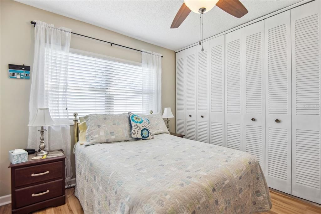 出租: $1,450 (1 贝兹, 1 浴室, 720 平方英尺)