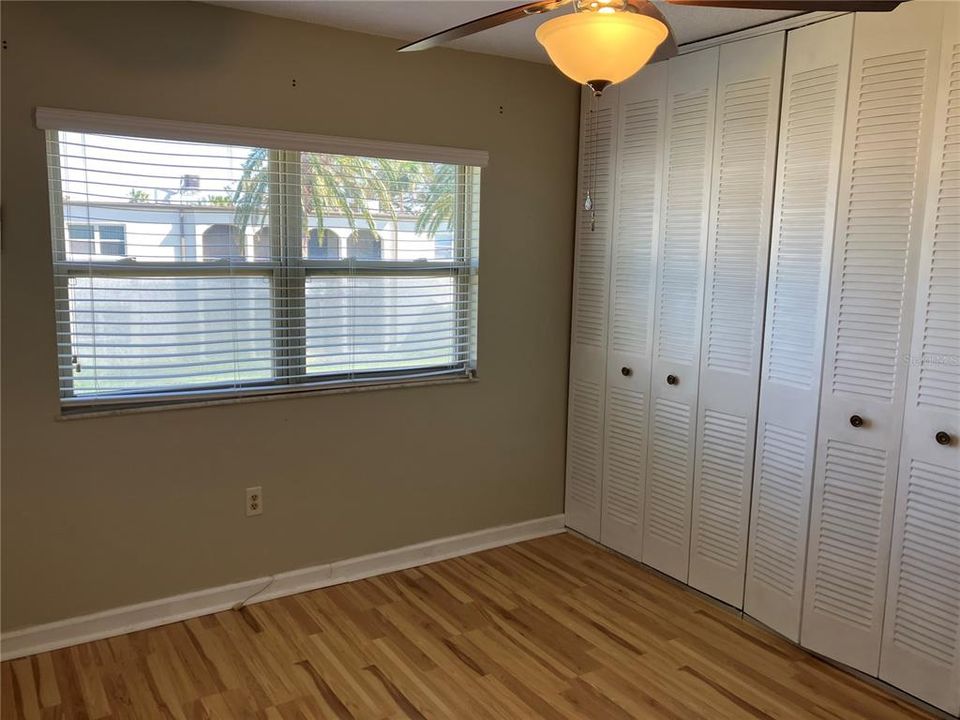 出租: $1,450 (1 贝兹, 1 浴室, 720 平方英尺)