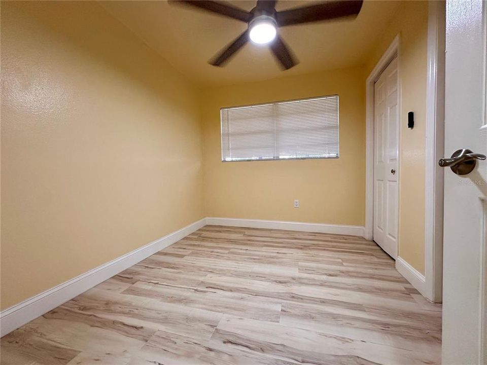 На продажу: $325,000 (3 спален, 2 ванн, 1320 Квадратных фут)