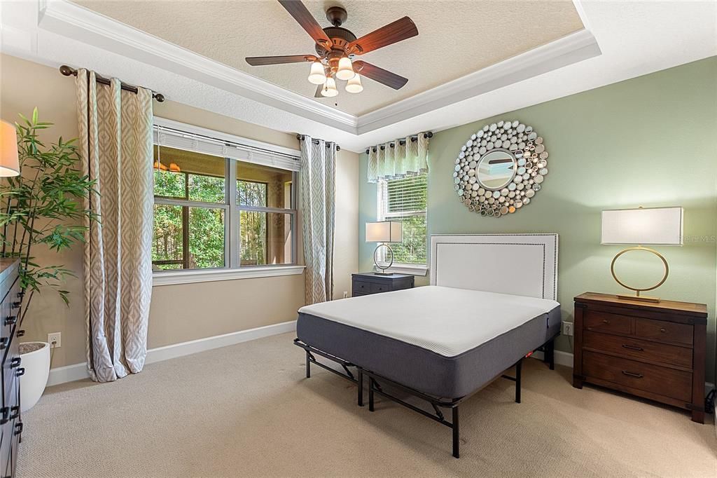 Active With Contract: $412,000 (3 beds, 3 baths, 2036 Square Feet)