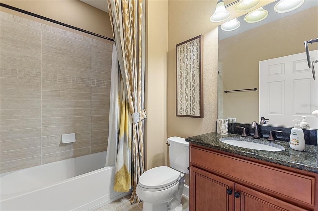 Active With Contract: $412,000 (3 beds, 3 baths, 2036 Square Feet)