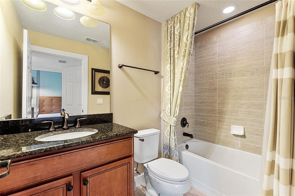 Active With Contract: $412,000 (3 beds, 3 baths, 2036 Square Feet)