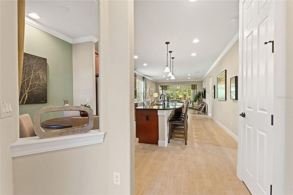 Active With Contract: $412,000 (3 beds, 3 baths, 2036 Square Feet)