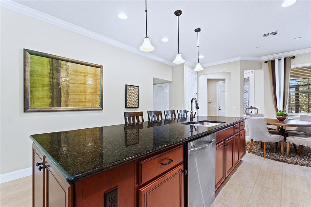 Active With Contract: $412,000 (3 beds, 3 baths, 2036 Square Feet)