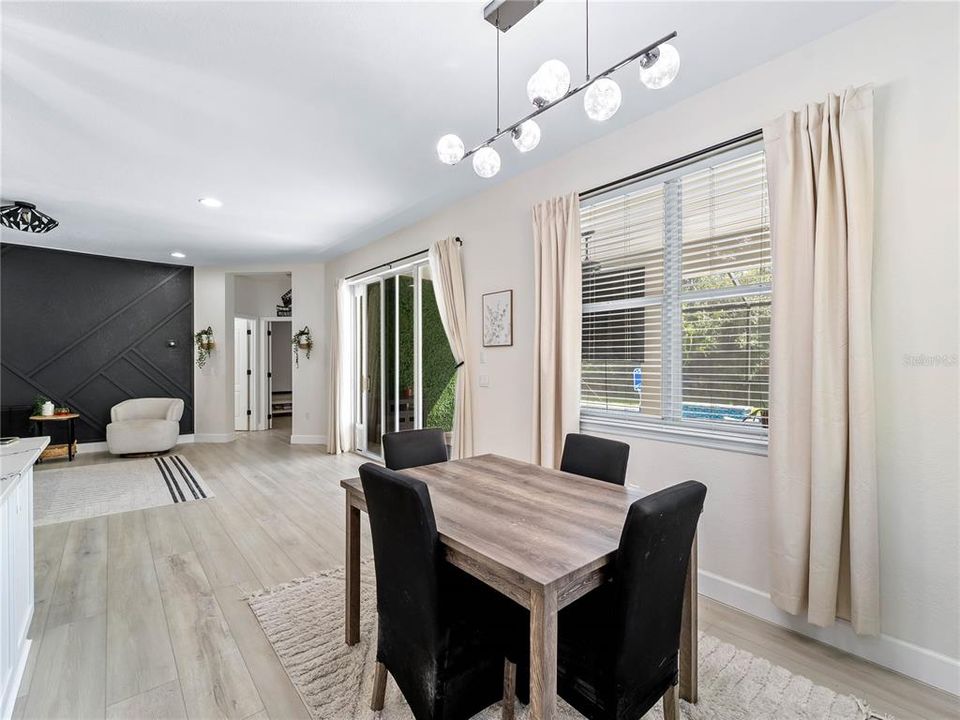 For Sale: $669,000 (5 beds, 3 baths, 2830 Square Feet)