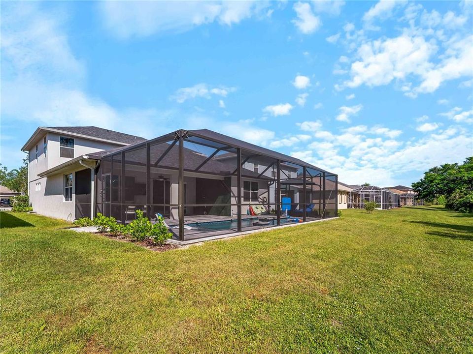 For Sale: $669,000 (5 beds, 3 baths, 2830 Square Feet)